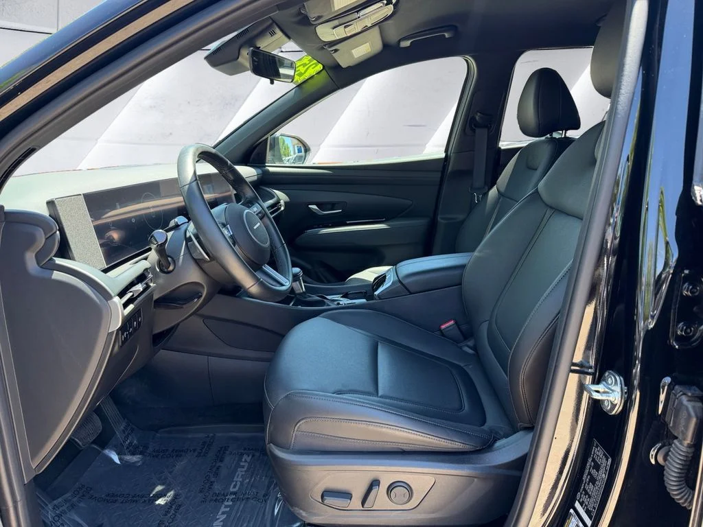 Certified Used 2025 Black Hyundai XRT image 7