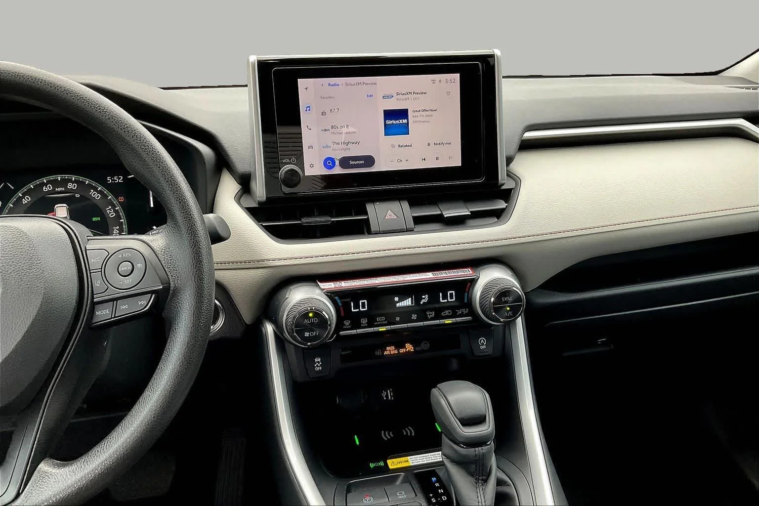 Used 2025 Ice Cap Toyota XLE image 7