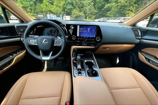 Certified Used 2025 Green Lexus 350 Base image 7