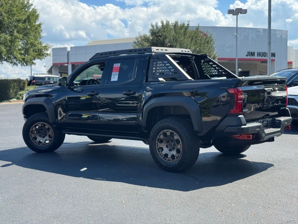 2025 Toyota Tacoma Trailhunter - Photo 8