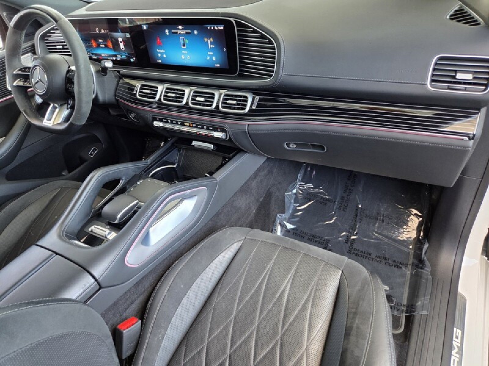 Certified Used 2024 MANUFAKTUR Diamond White Metallic Mercedes-Benz AMG® GLE 53 image 20