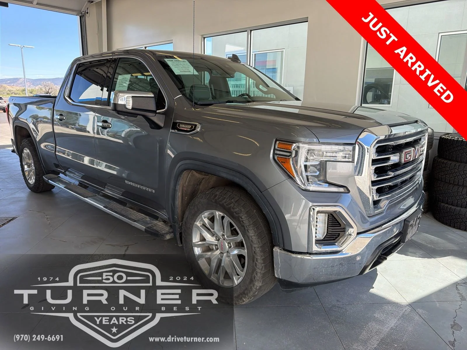 2020 GMC Sierra 4WD Crew Cab Standard Box SLT's photo