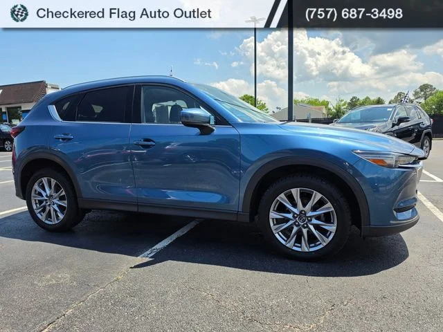 Used 2020 Eternal Blue Mica Mazda Grand Touring image 10