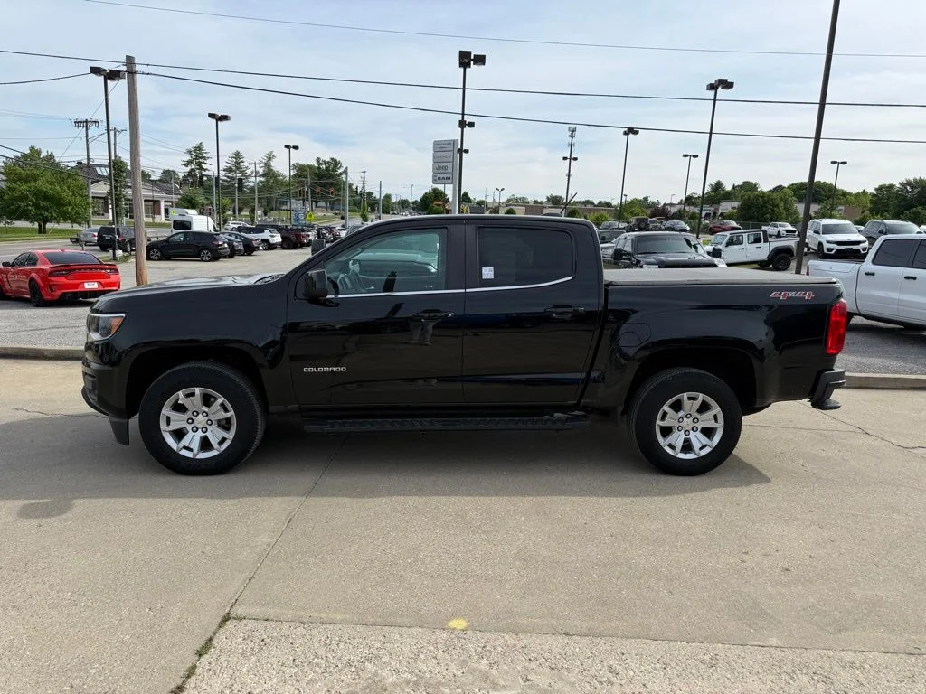 Used 2020 Black Chevrolet LT image 10