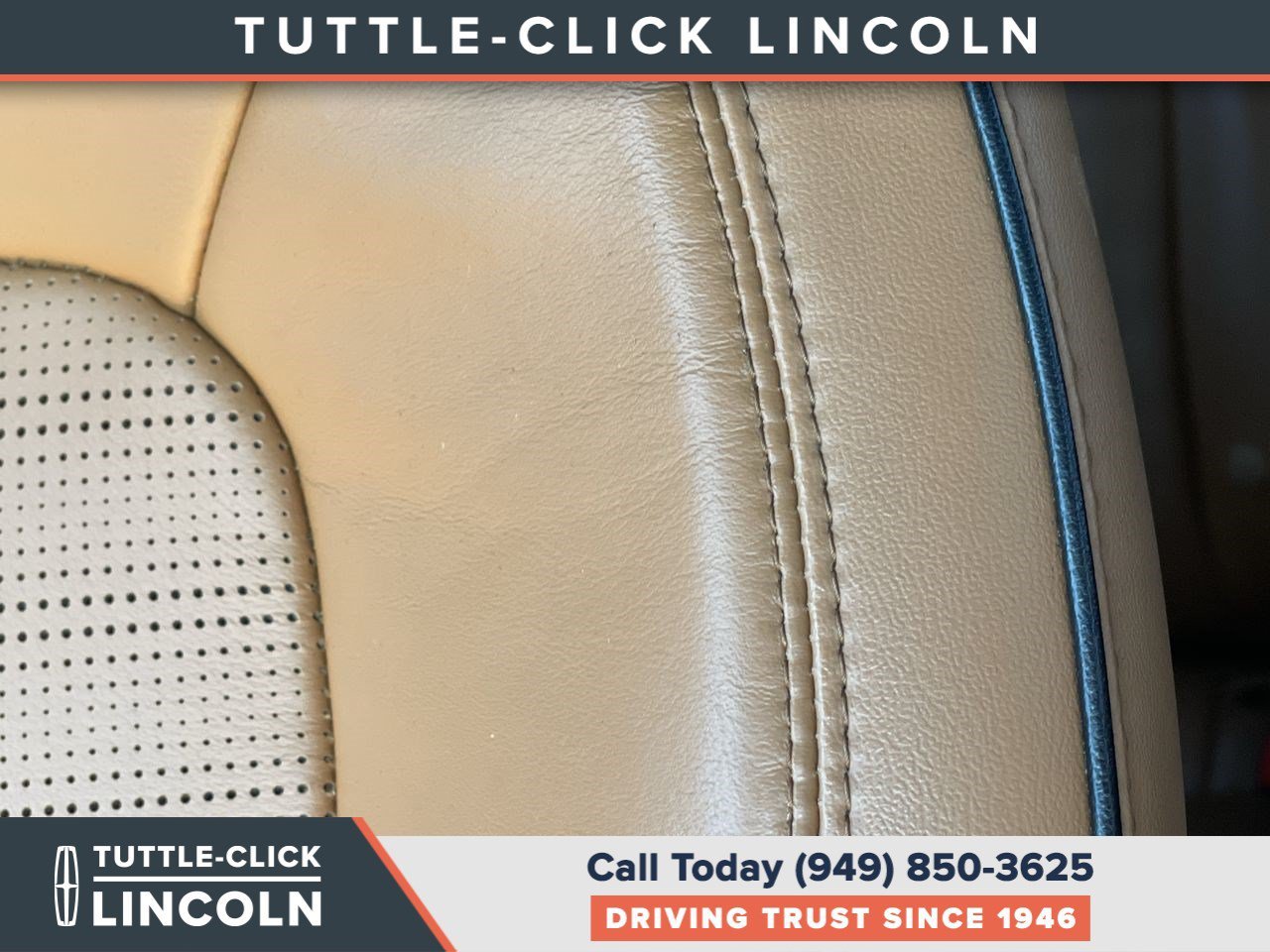 Certified Used 2022 Black Lincoln Black Label Grand Touring image 30