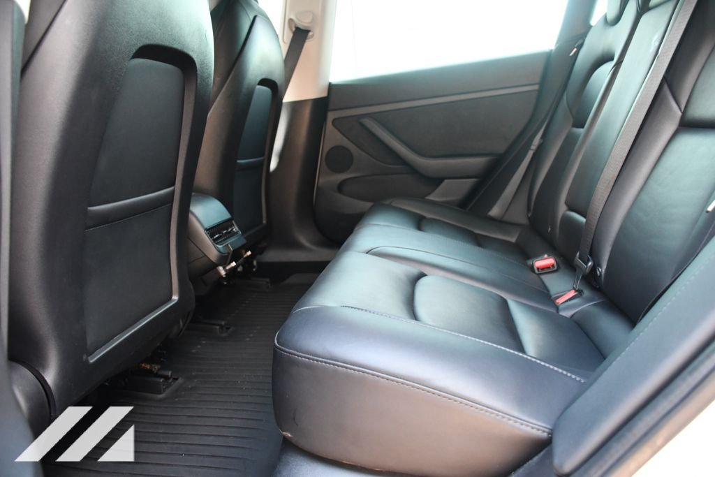 Used 2022  Tesla Base Electric image 20