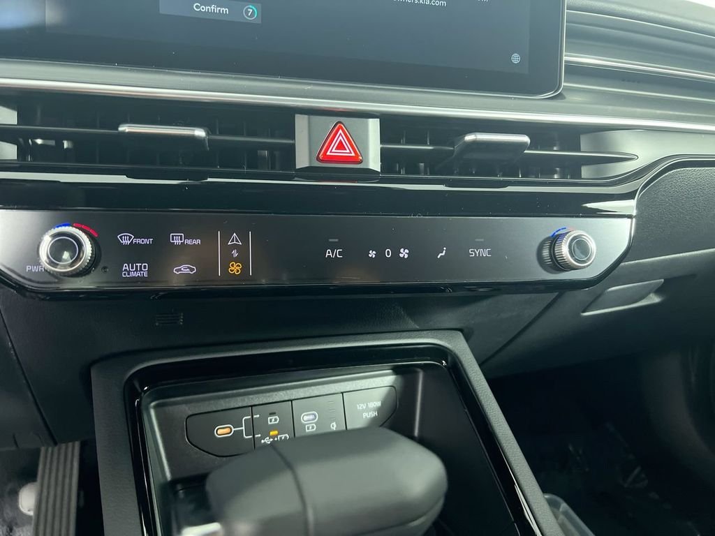 New 2026 Wolf Gray Kia GT-Line AWD image 24