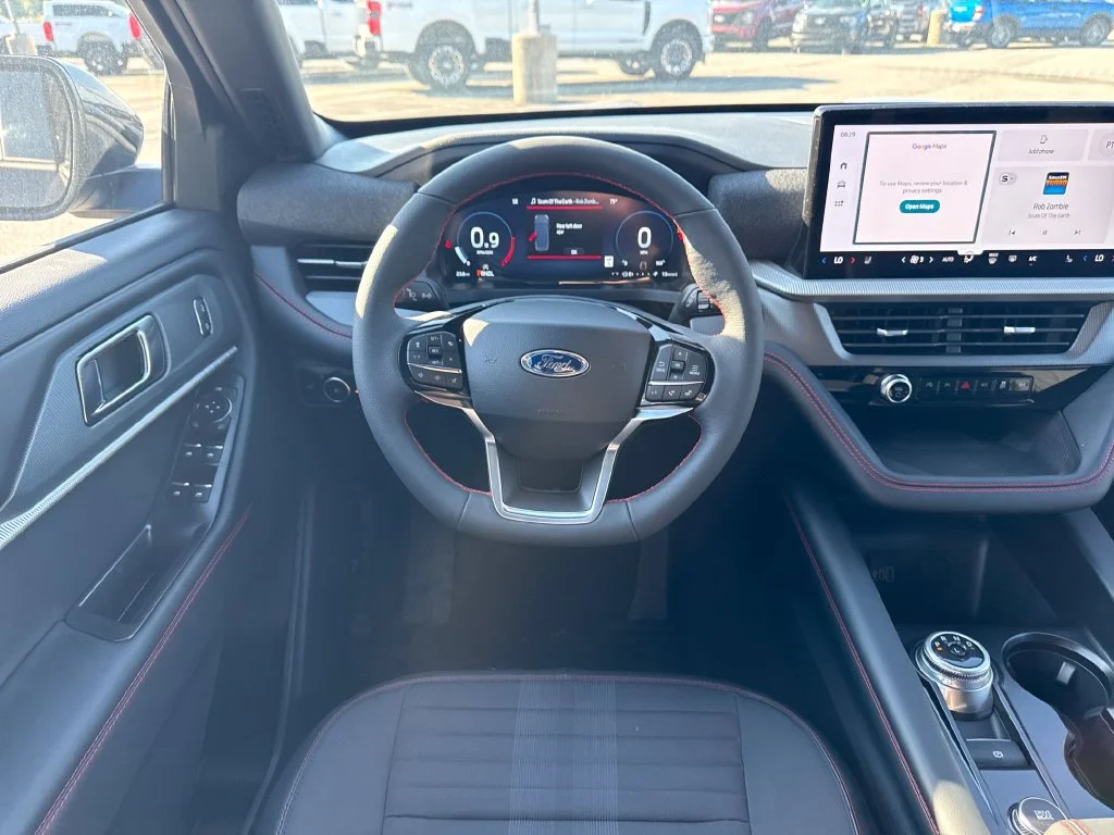 New 2026 Agate Black Metallic Ford ST-Line image 26