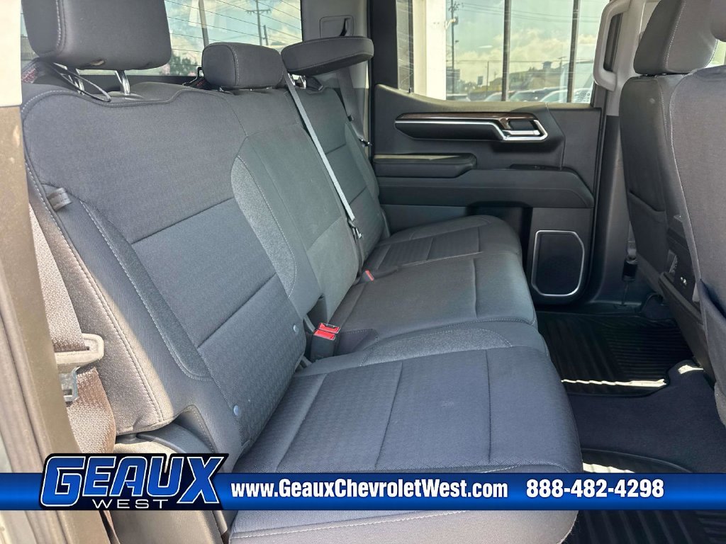 Used 2023 Gray Chevrolet LT image 23