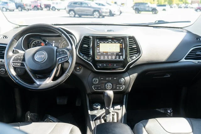 Used 2021 White Jeep Limited image 16