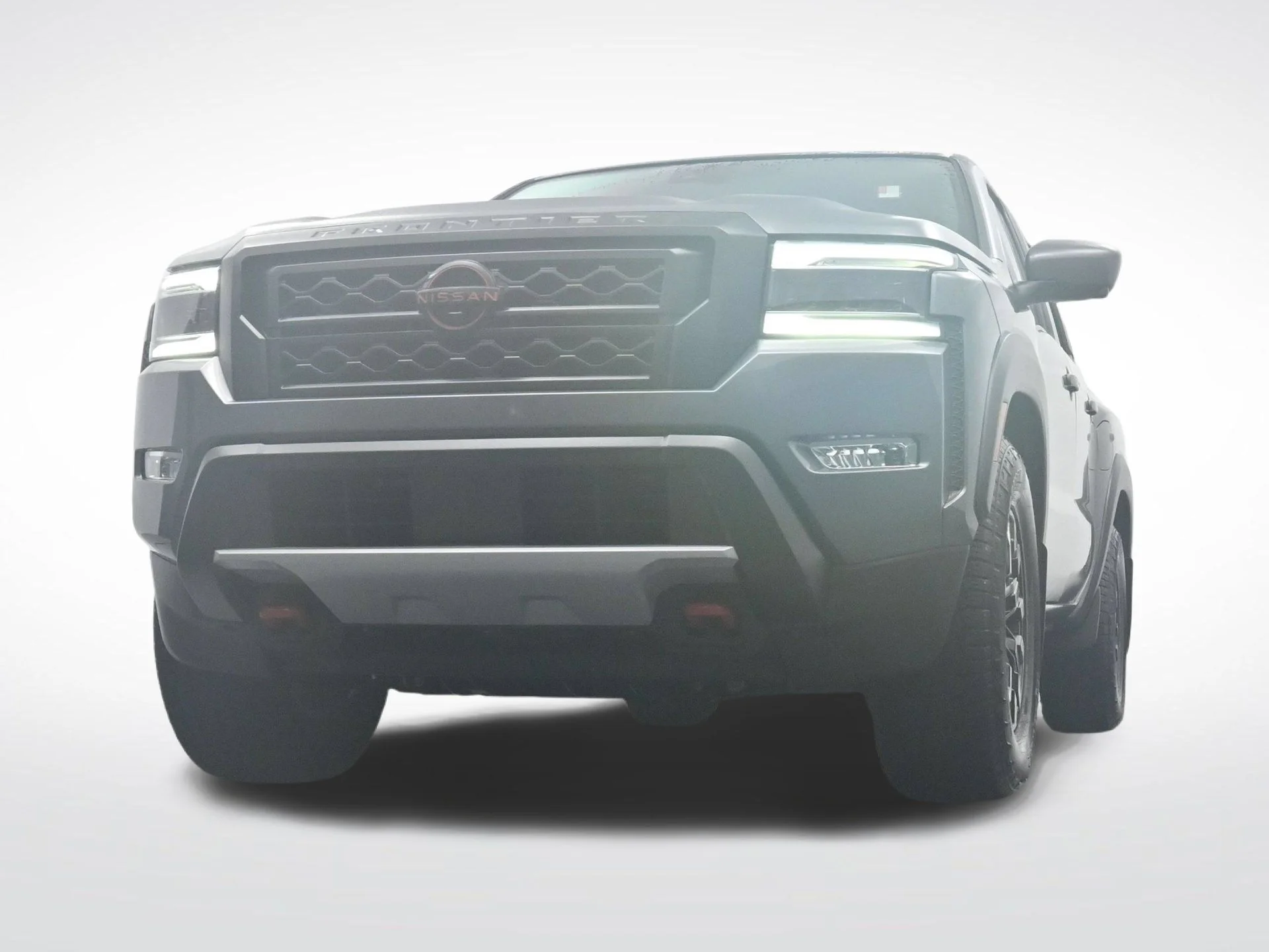 Used 2024 Gray Nissan PRO-X image 30