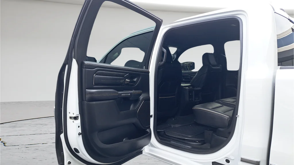 Used 2022 White Ram Limited image 11