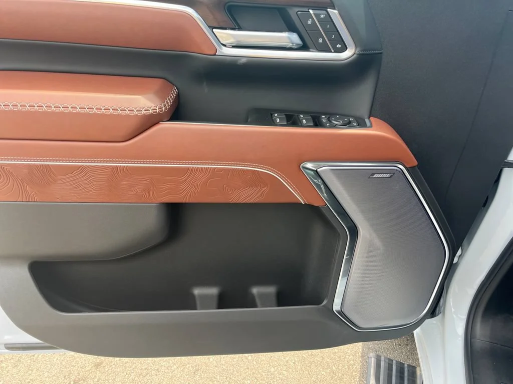 2026 GMC Sierra 3500HD Denali Ultimate - Photo 14