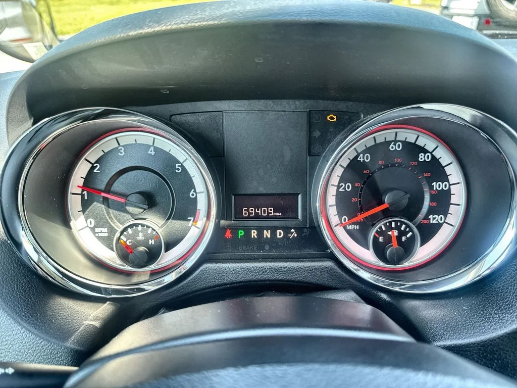 Used 2018 White Dodge SE image 15