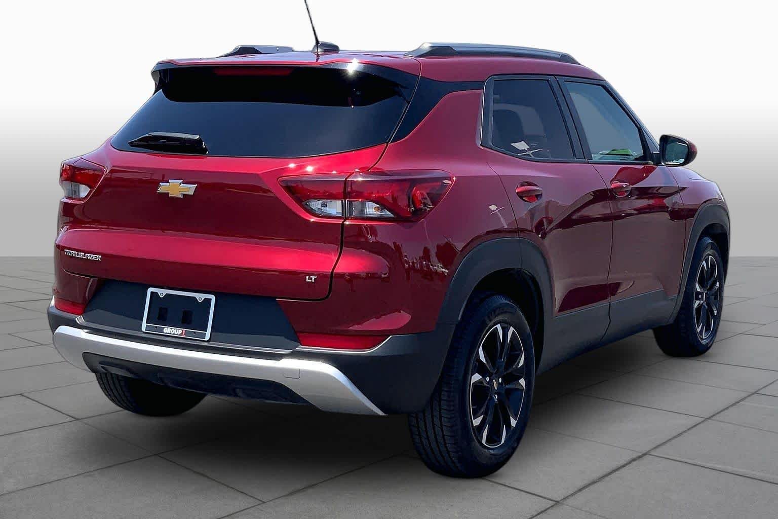 Used 2023 Crimson Metallic Chevrolet LT image 13