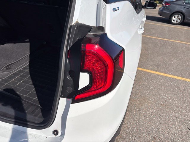Used 2022 Summit White GMC SLT image 8
