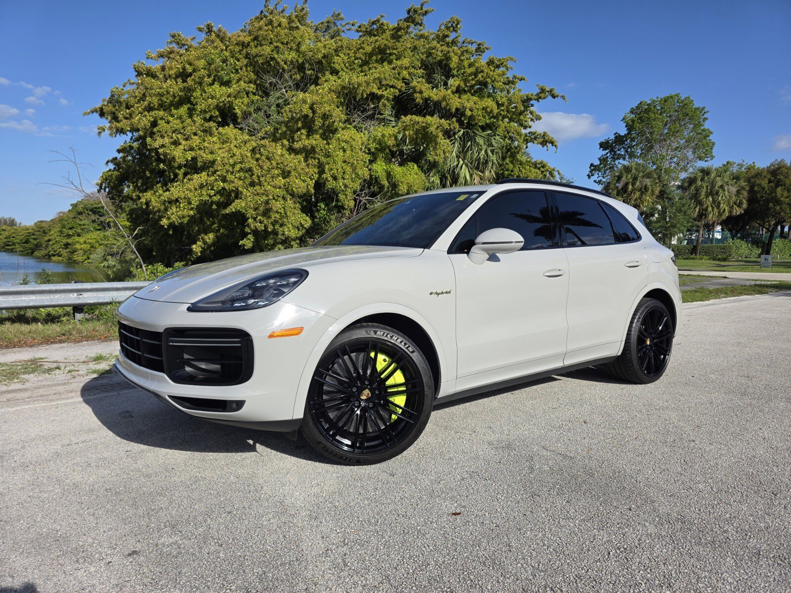 2021 Porsche Cayenne Turbo S E-Hybrid