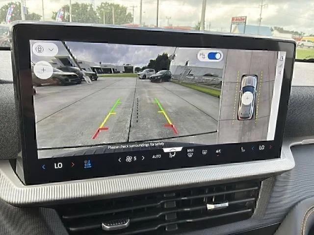 New 2026 Carbonized Gray Metallic Ford Tremor® image 38