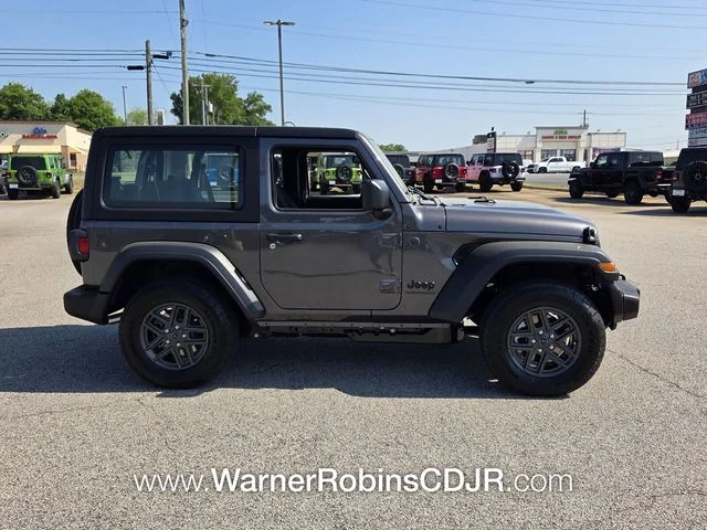 New 2026 Granite Crystal Metallic Clear-Coat Exterior Paint Jeep Sport image 10
