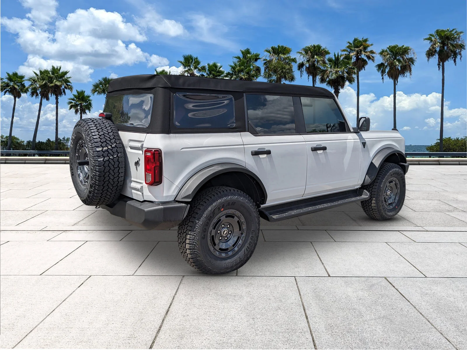 New 2025 Oxford White Ford Base image 7