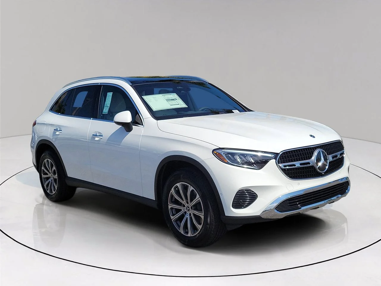 New 2026 Polar White Mercedes-Benz GLC 300 image 3