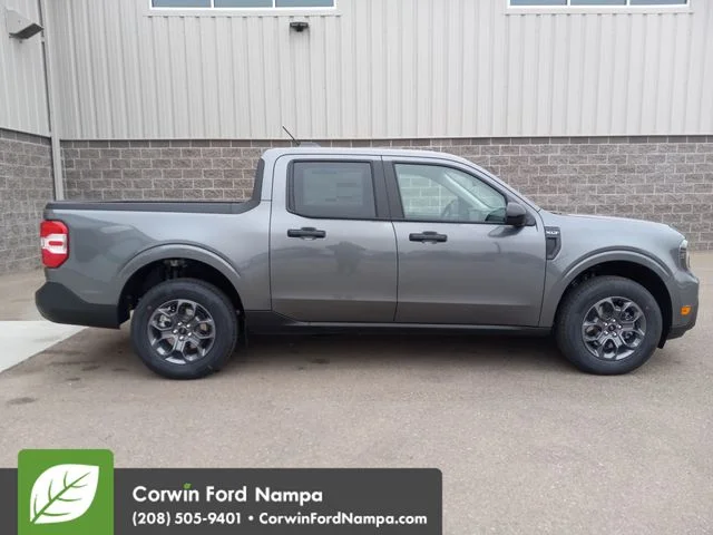 New 2026 Carbonized Gray Metallic Ford XLT image 2