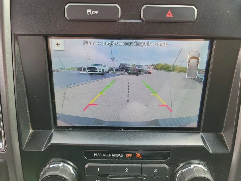 Used 2016 Red Ford XLT image 29