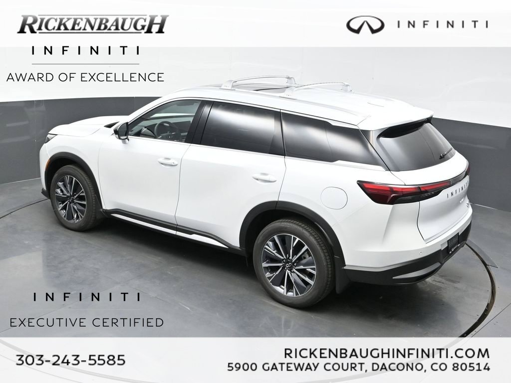 Certified Used 2026 White INFINITI LUXE image 41