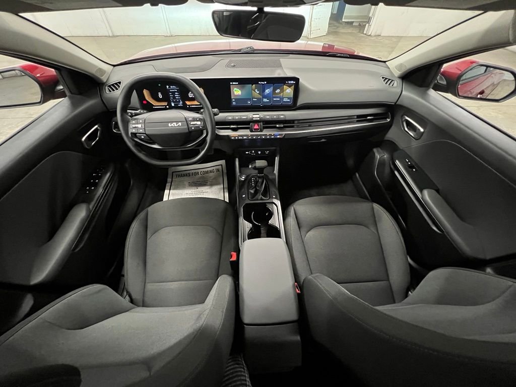 Used 2025 Red Kia LXS image 10
