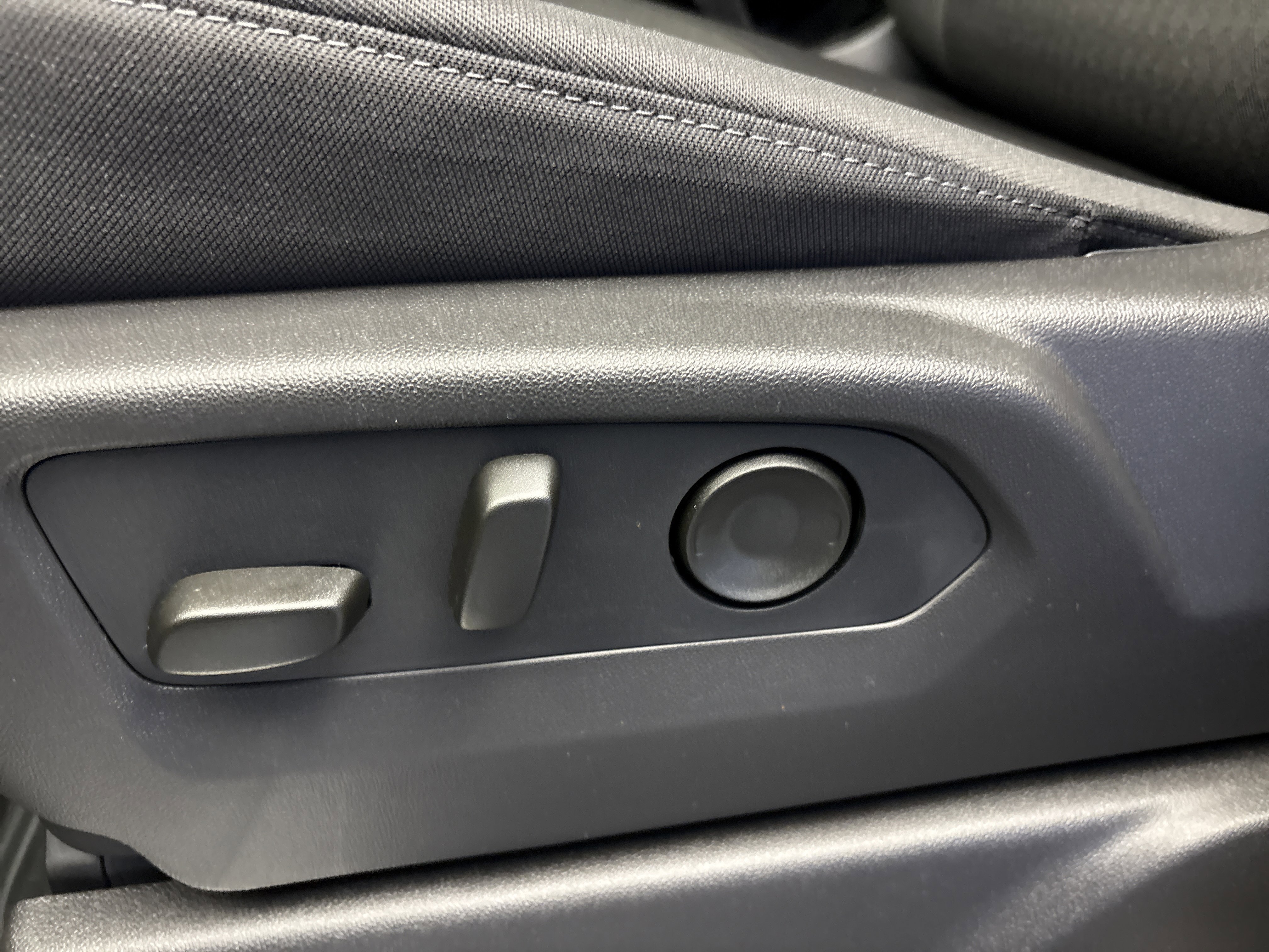 2026 Chevrolet Silverado 1500 LT - Photo 13