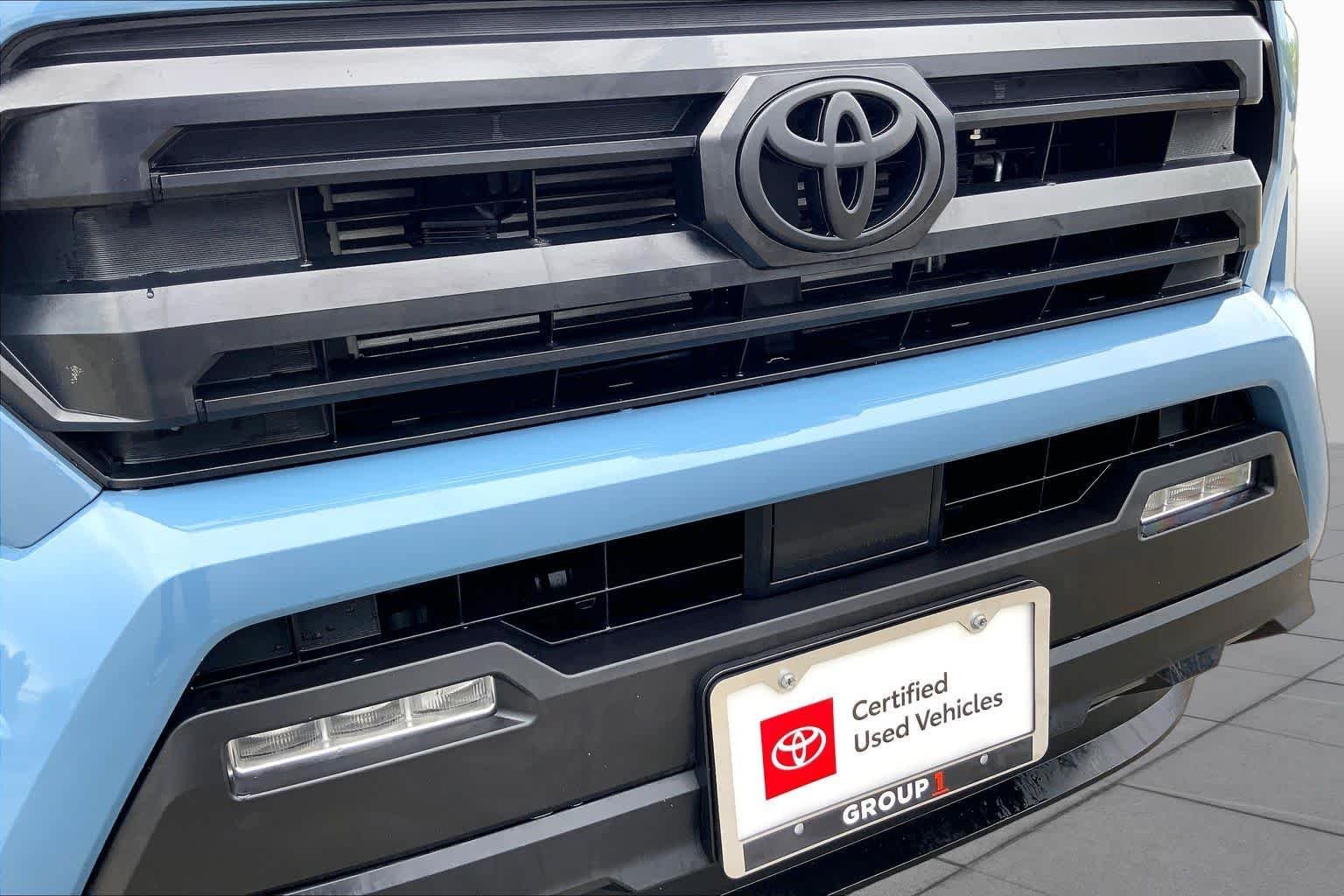 Used 2026 Heritage Blue Toyota SR5 image 29