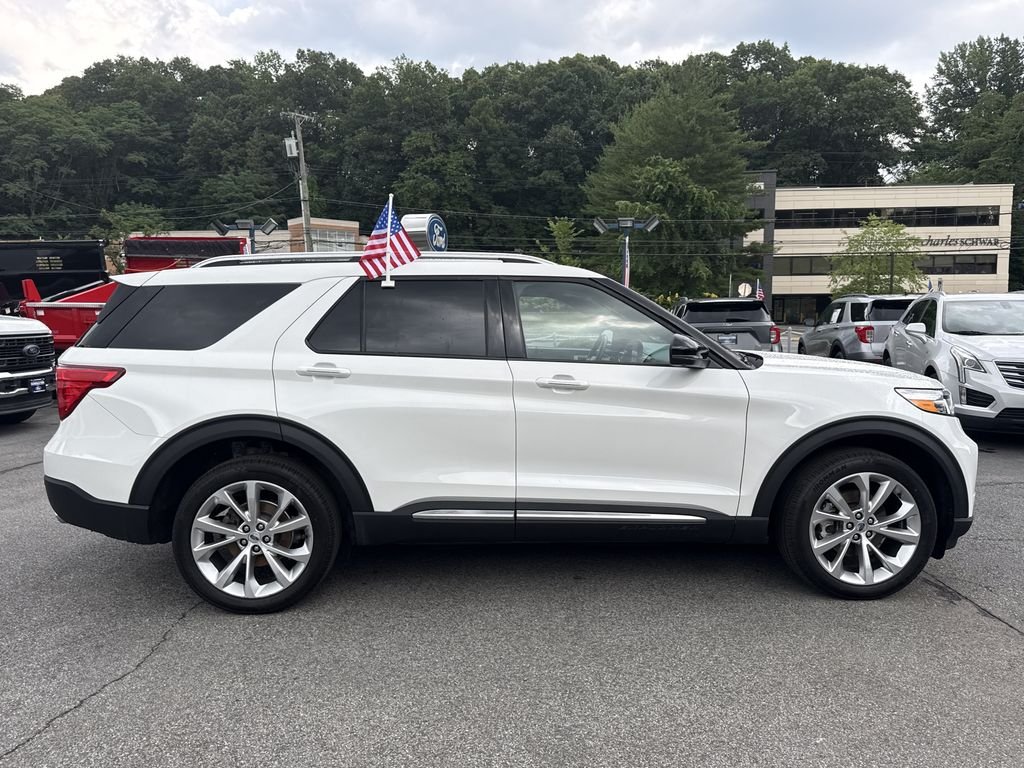 Used 2023 White Ford Platinum image 3