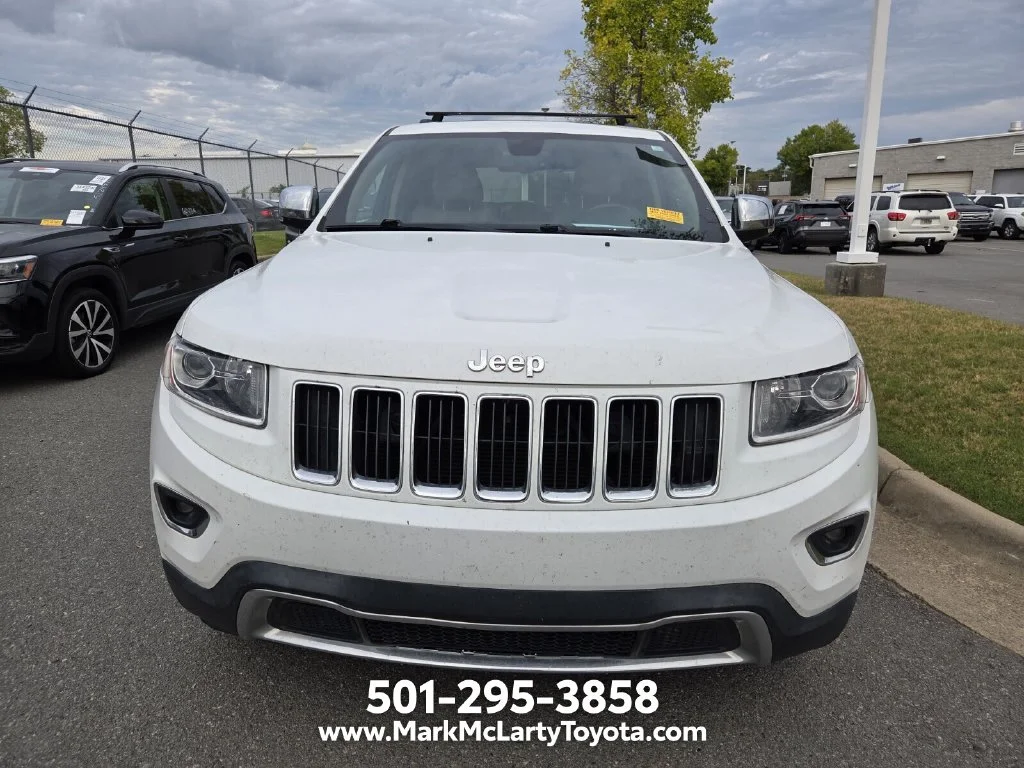 Used 2014 White Jeep Limited image 2