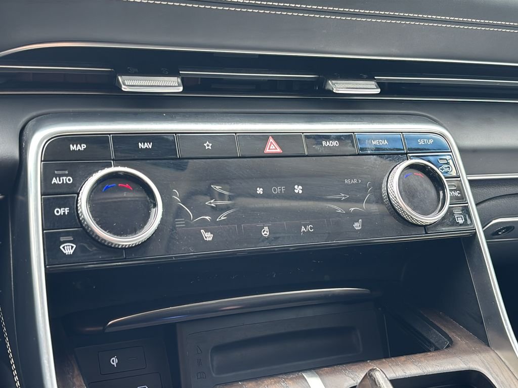 2024 GENESIS GV80 Standard - Photo 28