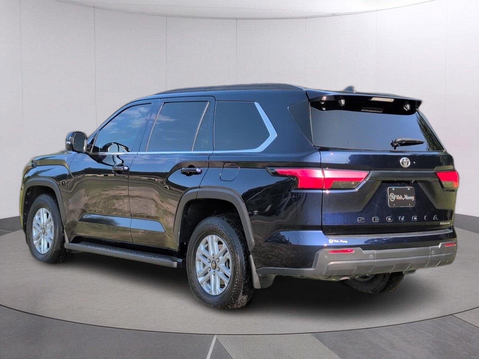 Used 2025 Blueprint Toyota SR5 image 3