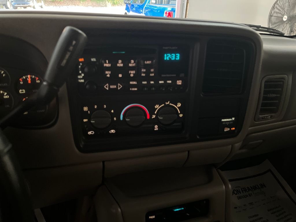 Used 2000 Dk. Chevrolet LS image 19