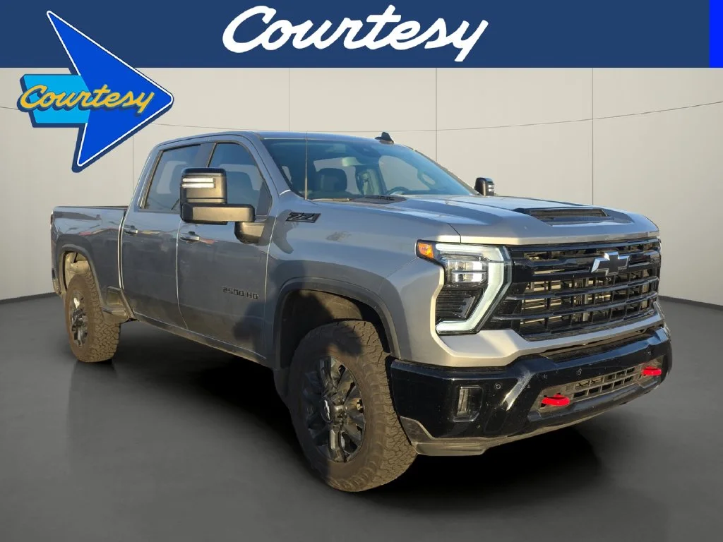 Used 2025 Gray Chevrolet LT image 1