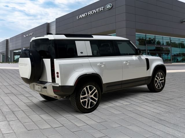 Certified Used 2024 Fuji White Land Rover S image 5