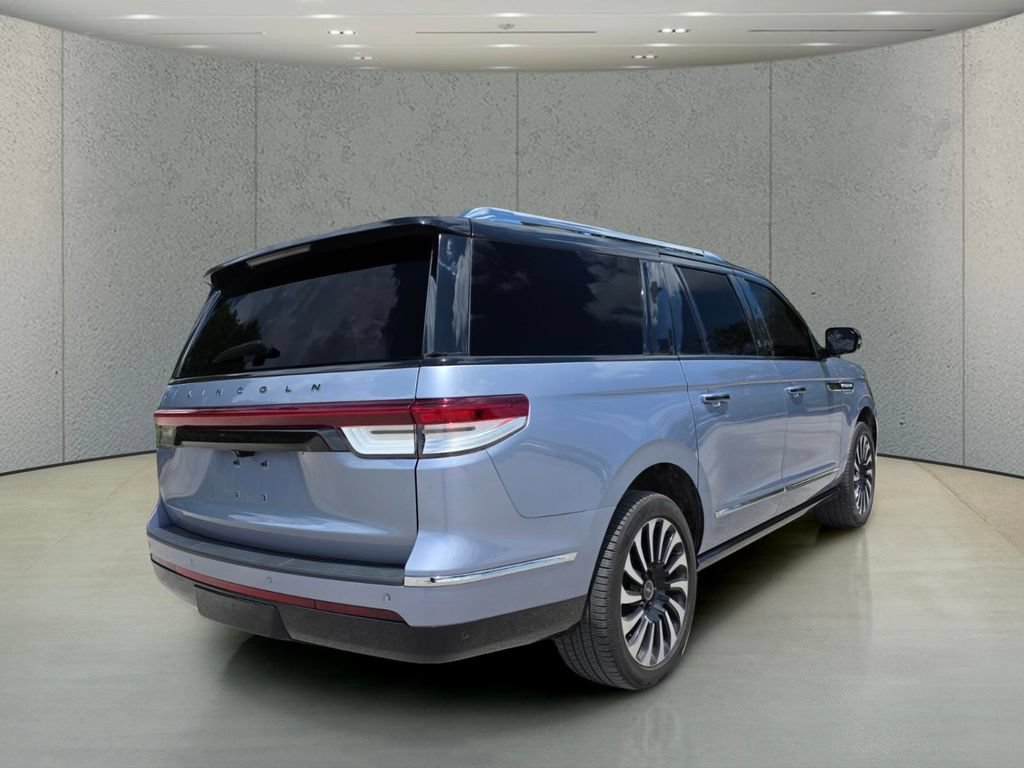 Used 2022 Crystal Blue Metallic Lincoln Black Label image 5