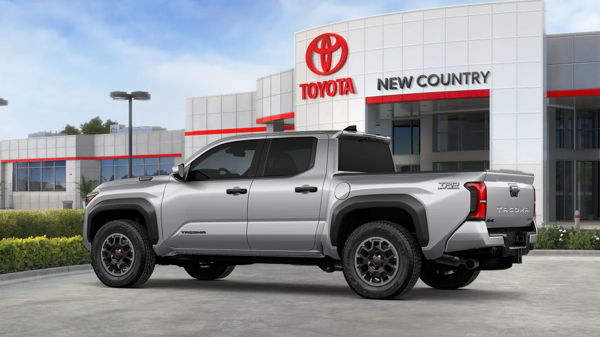 2025 Toyota Tacoma TRD Off Road - Photo 5