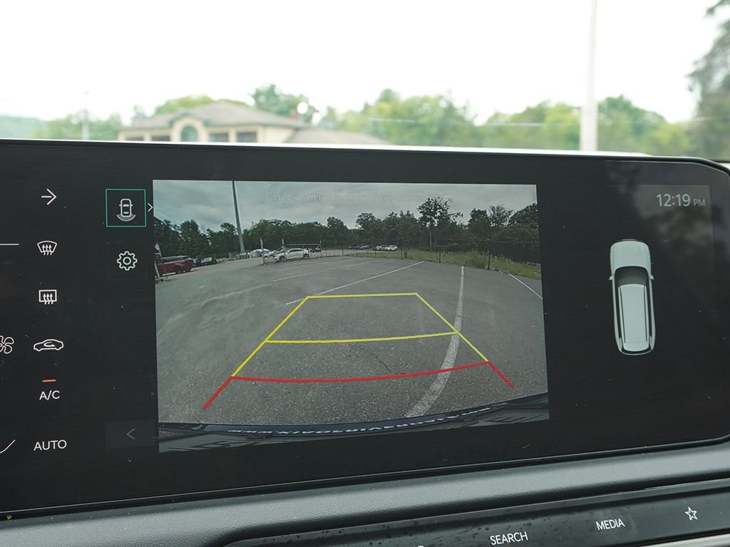 Used 2027 Black Kia S image 59