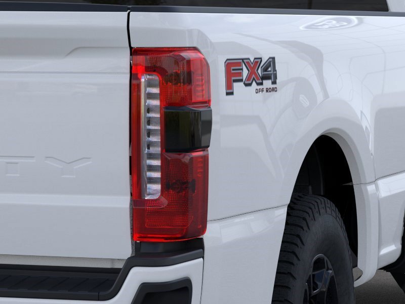 New 2026 Oxford White Ford XL image 22
