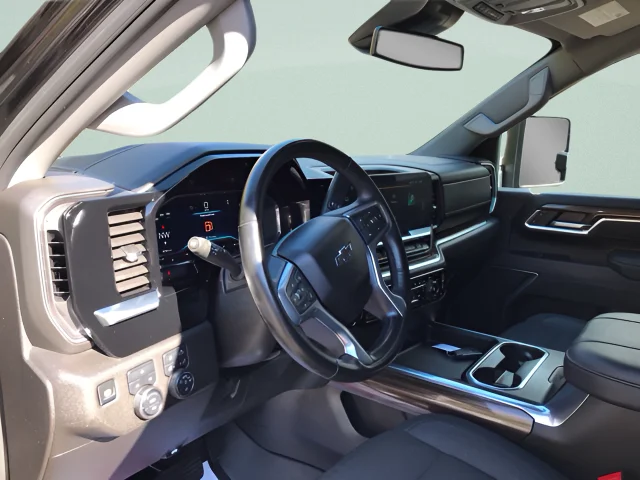 Used 2025 Black Chevrolet LT image 15