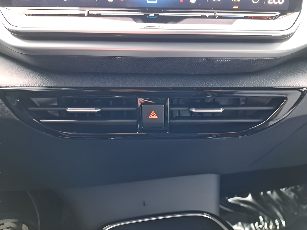 New 2026 White/off-white Volkswagen Pro image 26