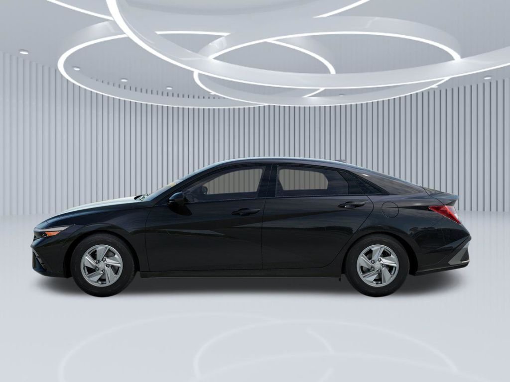 New 2026 Black Hyundai SE image 20