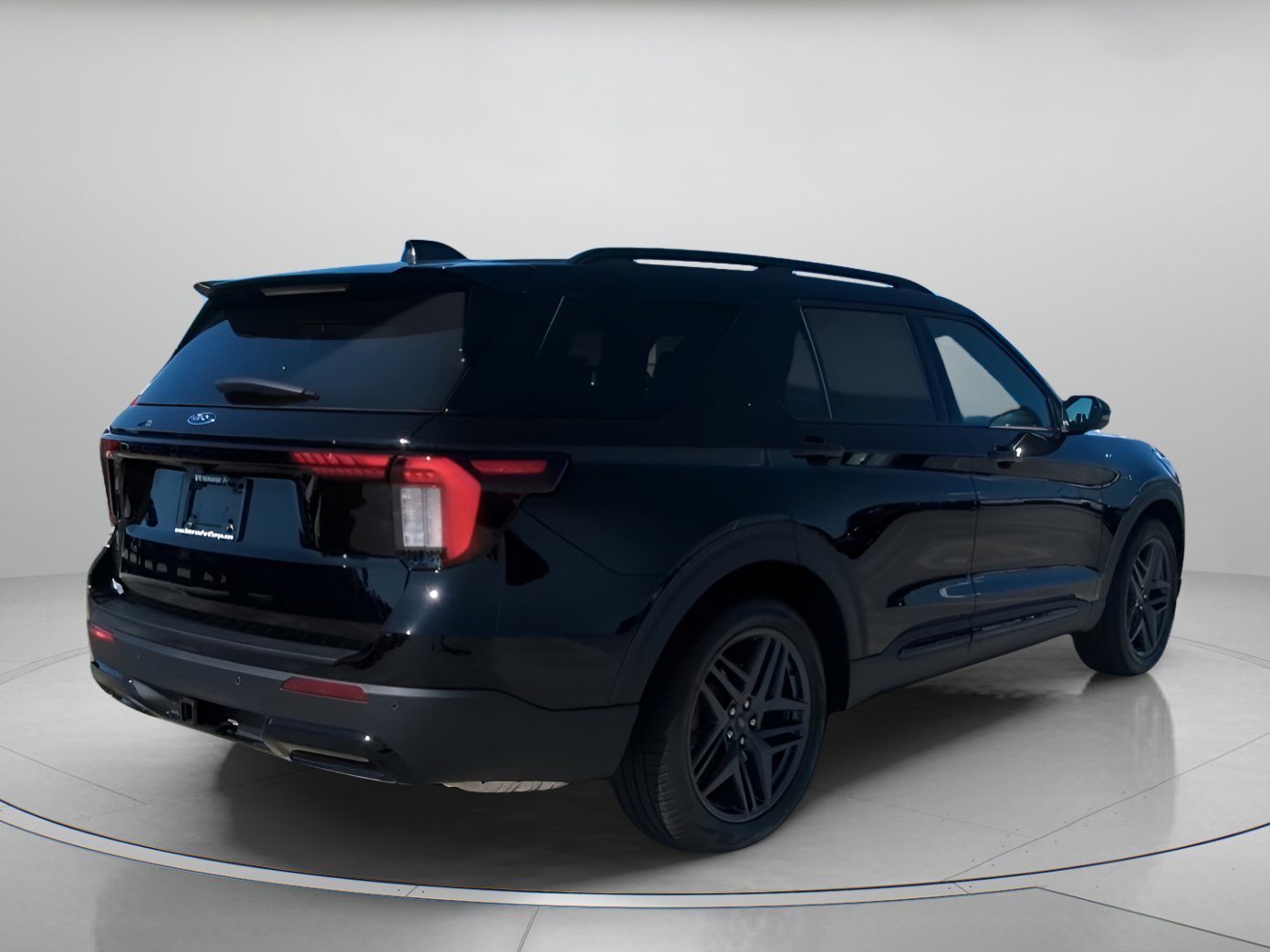 New 2026 Agate Black Metallic Ford ST-Line image 24