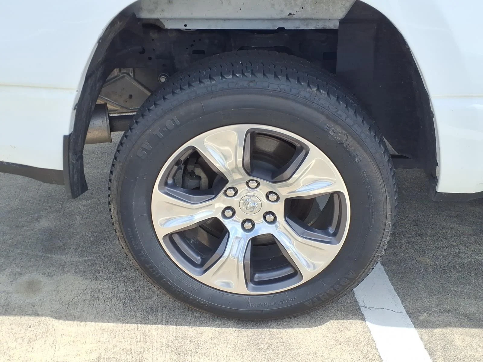 2024 Ram 1500 Laramie White at Robbins Nissan