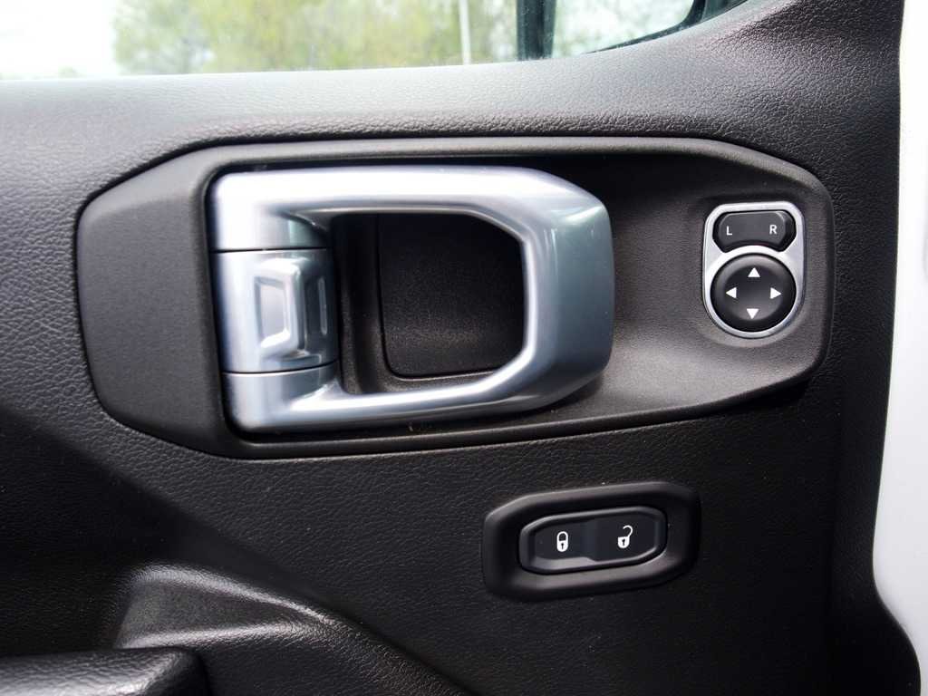2021 Jeep Wrangler Unlimited Altitude - Photo 13