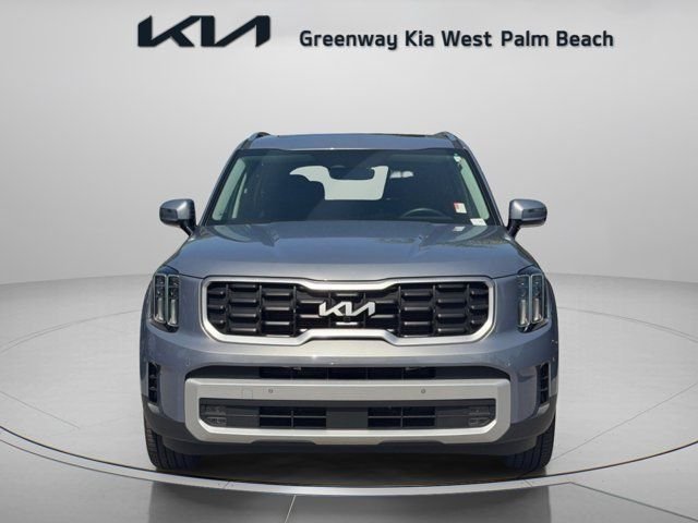 New 2025 Silver Kia SX image 3