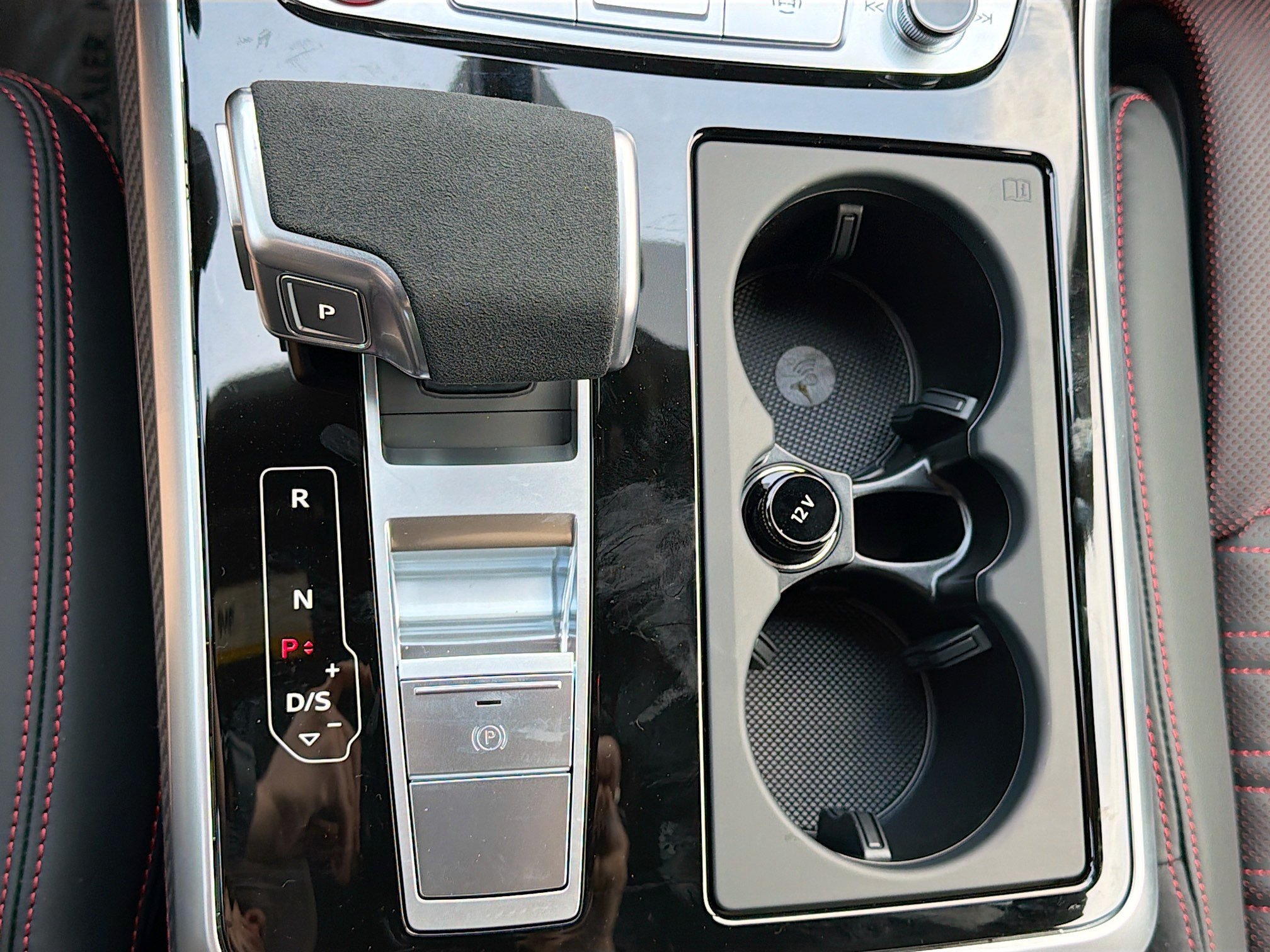 New 2026 Glacier White Metallic Audi performance image 28